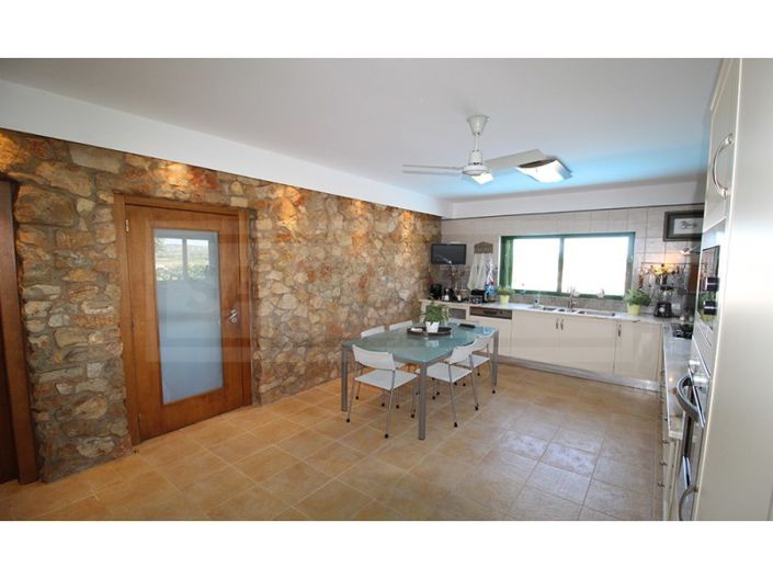 Image No.38-4 Bed House for sale