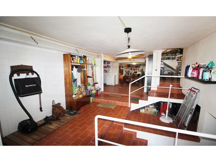 Image No.43-4 Bed House for sale