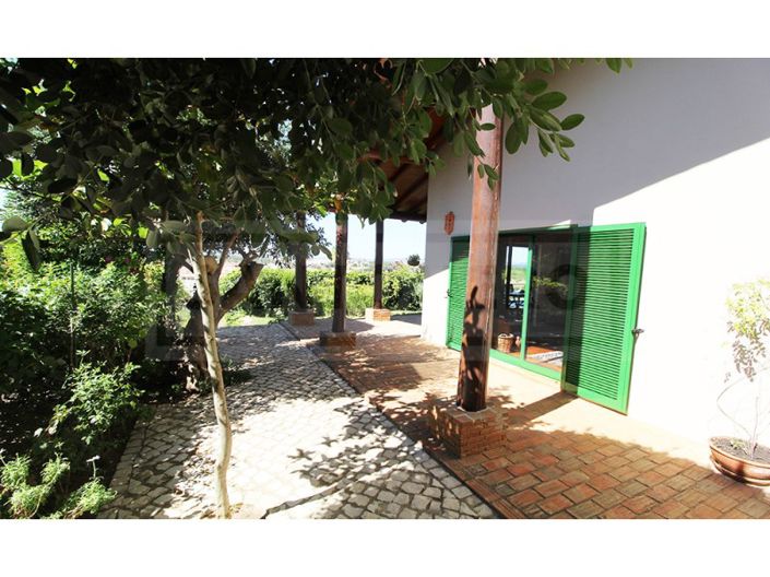 Image No.9-4 Bed House for sale