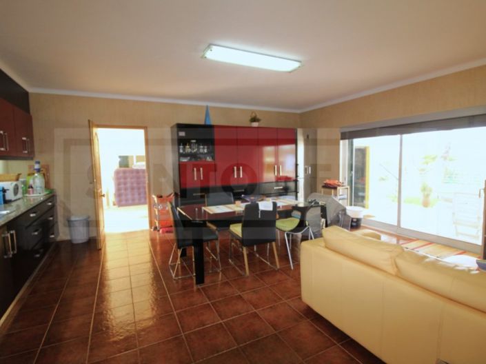 Image No.10-5 Bed House for sale