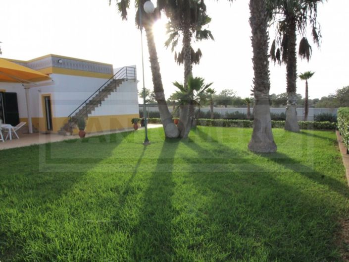 Image No.25-5 Bed House for sale