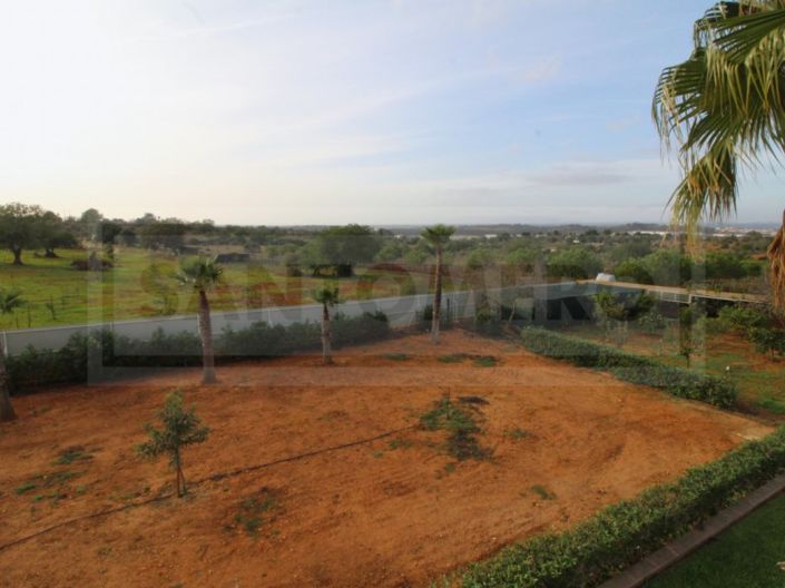 Image No.31-5 Bed House for sale