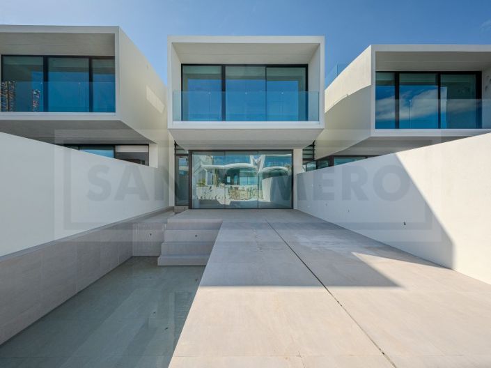 Image No.12-1 Bed House for sale