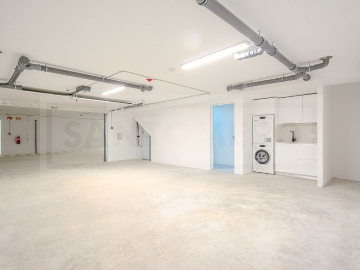 Image No.30-1 Bed House for sale