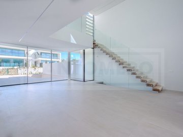 ide55e9a01-0000-0500-0000-00001579f74a