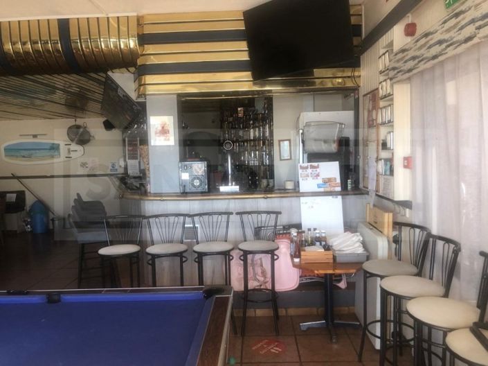 Image No.4-Bar for sale