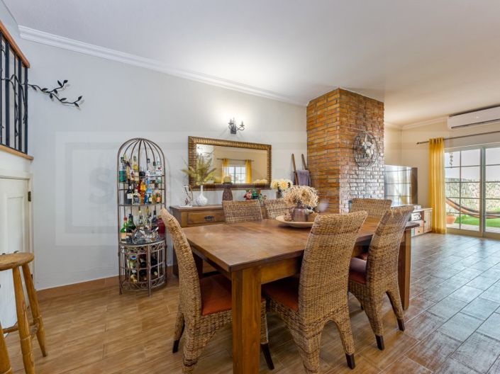 Image No.11-4 Bed House for sale