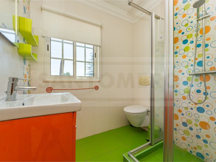 Image No.43-4 Bed House for sale