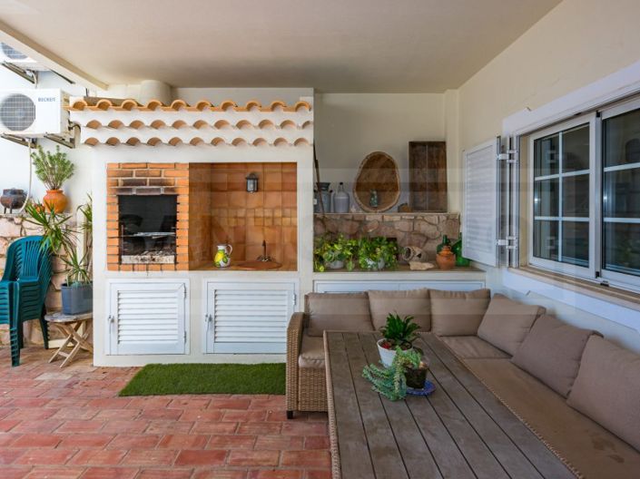 Image No.49-4 Bed House for sale