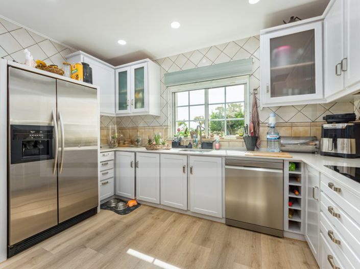 Image No.6-4 Bed House for sale