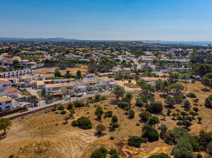 Image No.66-4 Bed House for sale