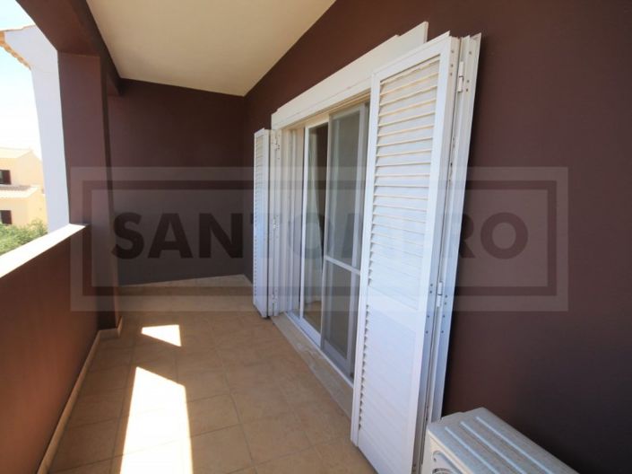 Image No.19-4 Bed House for sale