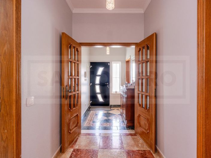 Image No.4-3 Bed House for sale