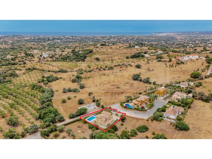 Image No.41-3 Bed House for sale