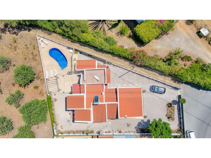 Image No.39-3 Bed House for sale