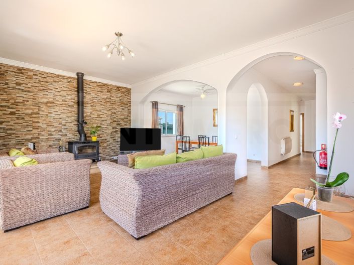 Image No.4-3 Bed House for sale