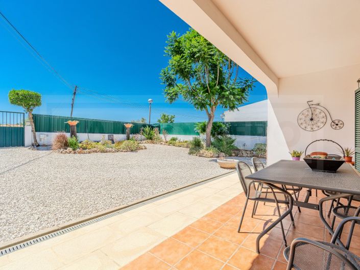 Image No.9-3 Bed House for sale