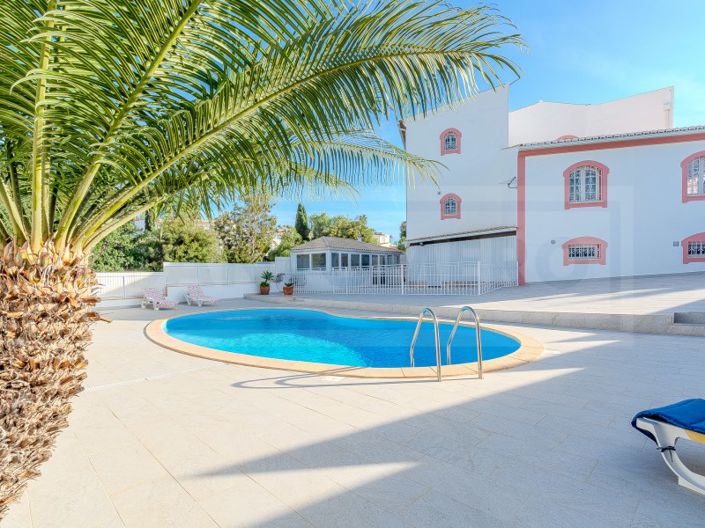 Image No.21-4 Bed House for sale