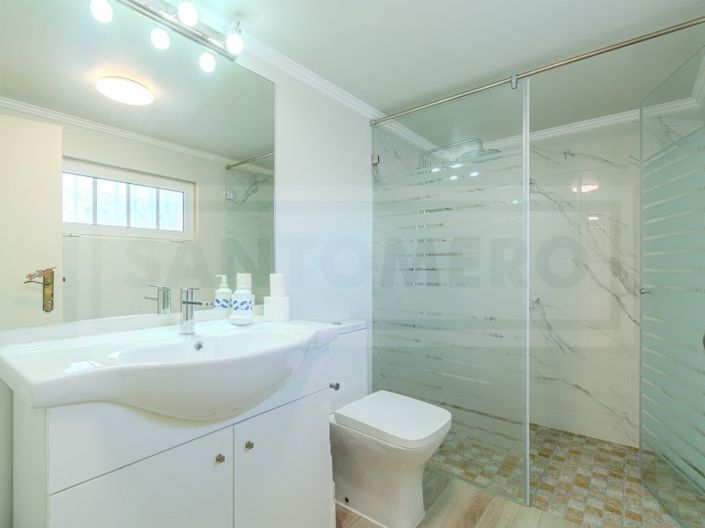 Image No.35-4 Bed House for sale