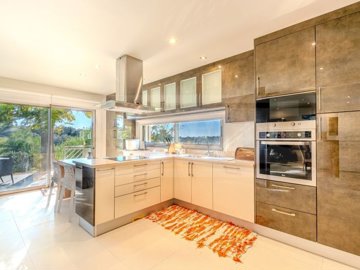 id6388b901-0000-0500-0000-000017ede95d