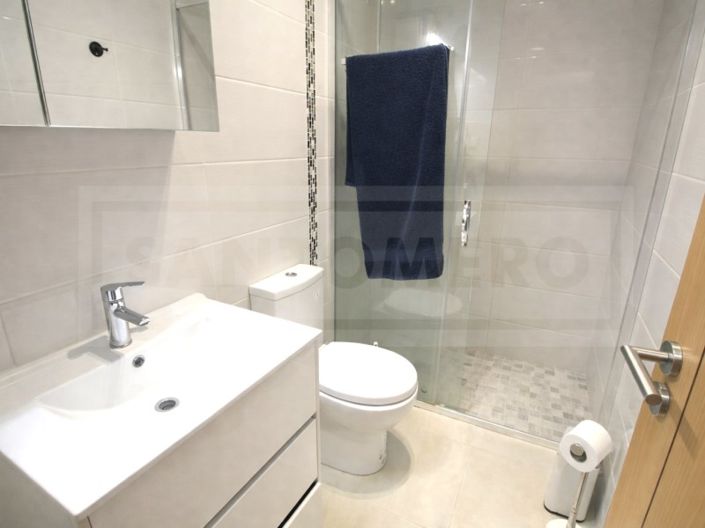 Image No.8-3 Bed House for sale