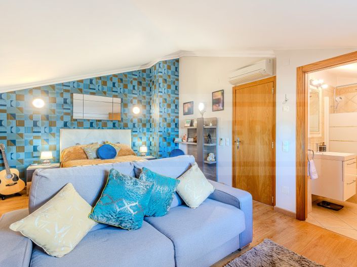 Image No.23-3 Bed Apartment for sale