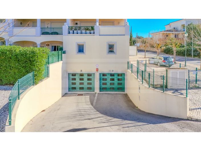 Image No.30-3 Bed Apartment for sale
