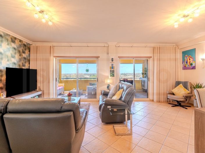 Image No.5-3 Bed Apartment for sale