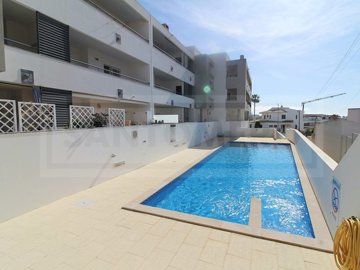 id8425c101-0000-0500-0000-0000187e8b30