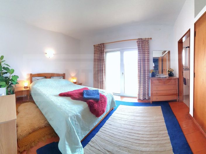 Image No.16-5 Bed House for sale