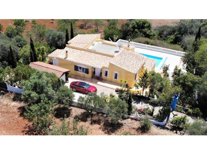 Image No.2-5 Bed House for sale