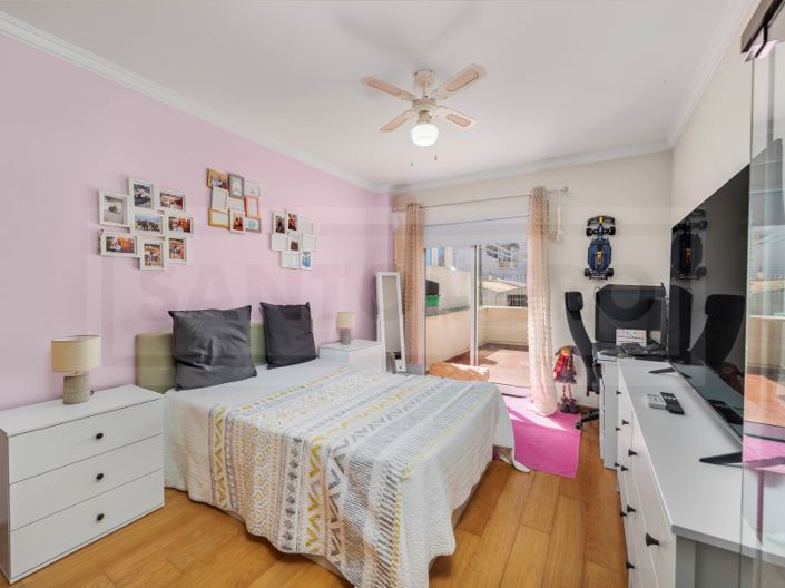 Image No.22-3 Bed Apartment for sale