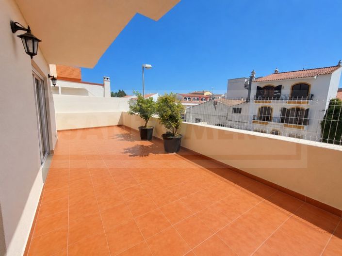 Image No.7-3 Bed Apartment for sale