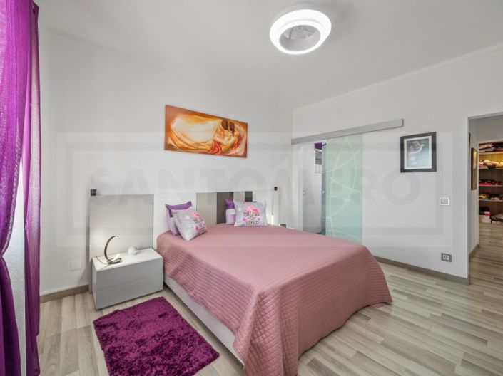 Image No.17-3 Bed House for sale