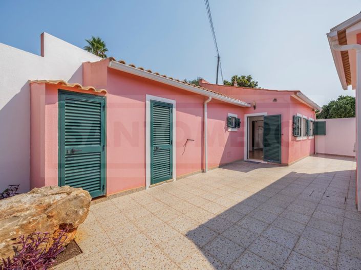 Image No.29-3 Bed House for sale