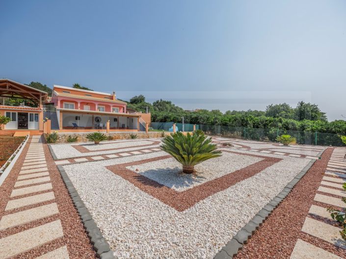 Image No.43-3 Bed House for sale