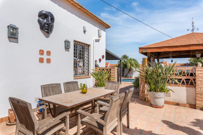 Image No.30-4 Bed Country Property for sale