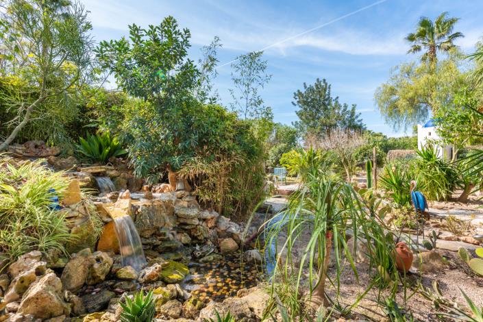 Image No.39-4 Bed Country Property for sale