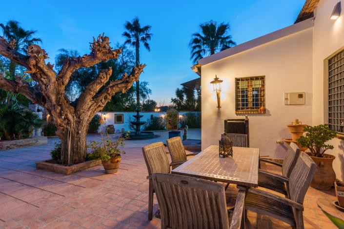 Image No.52-4 Bed Country Property for sale