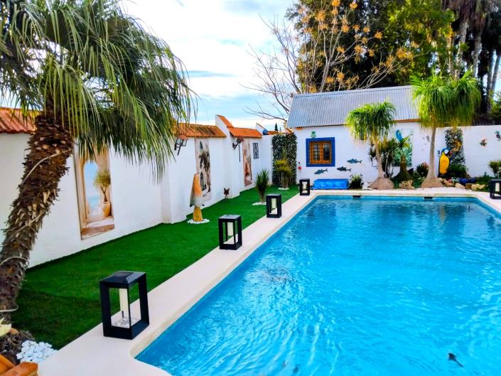 Image No.34-4 Bed Country Property for sale