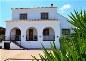Image No.1-Villa de 4 chambres à vendre à Lubrín