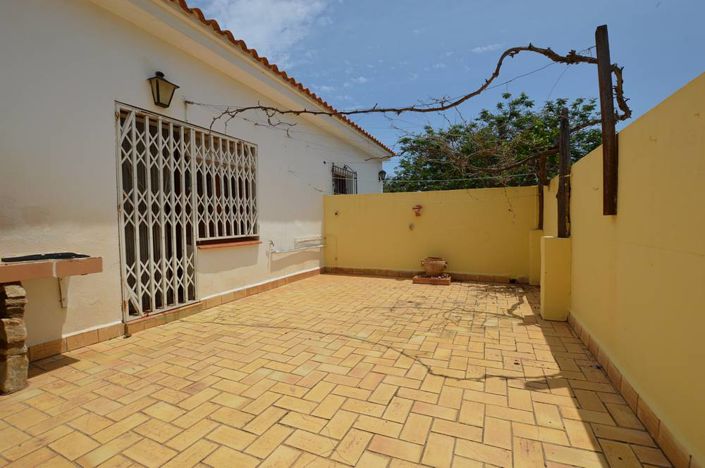 Image No.12-5 Bed Villa for sale