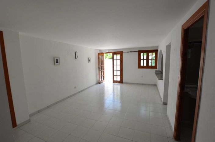 Image No.22-5 Bed Villa for sale