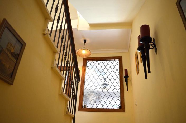 Image No.11-6 Bed Villa for sale