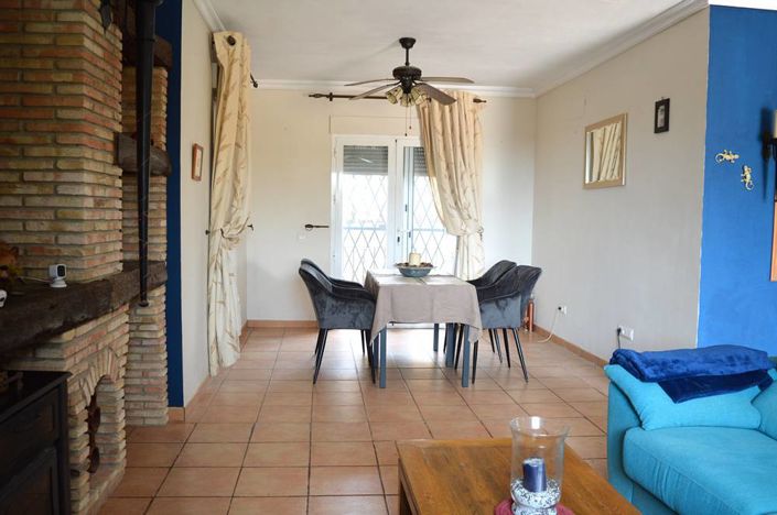 Image No.15-6 Bed Villa for sale