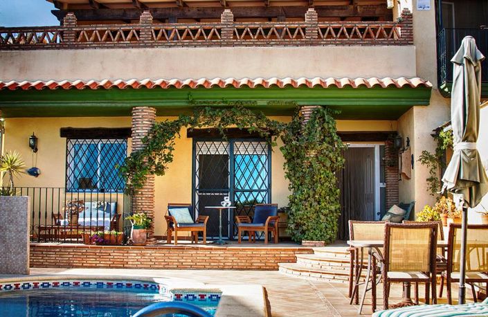 Image No.4-6 Bed Villa for sale