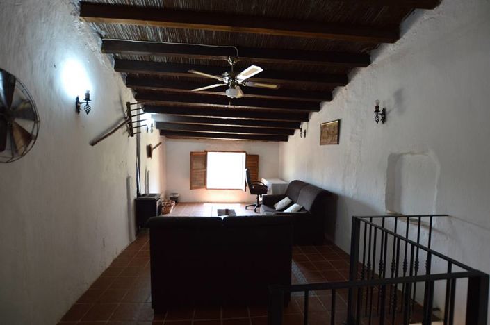 Image No.7-3 Bed Village House for sale