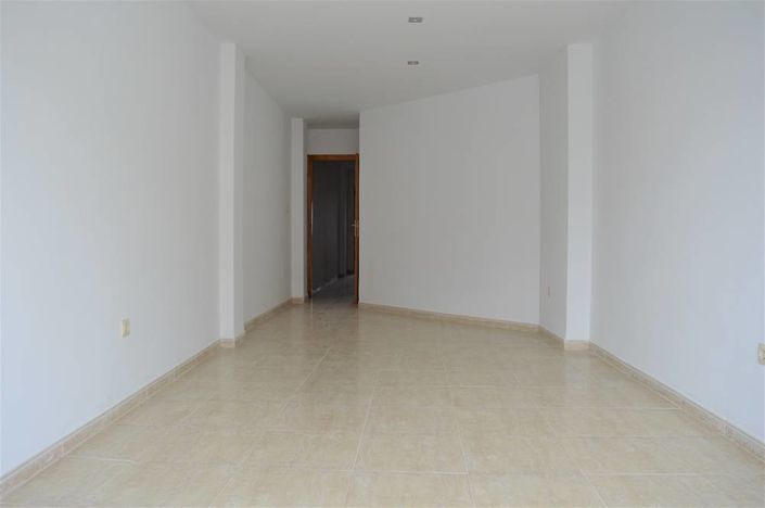 Image No.11-3 Bed Apartment for sale