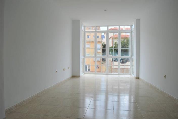 Image No.8-3 Bed Apartment for sale