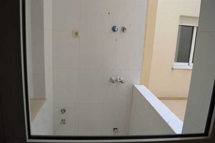 Image No.13-3 Bed Apartment for sale